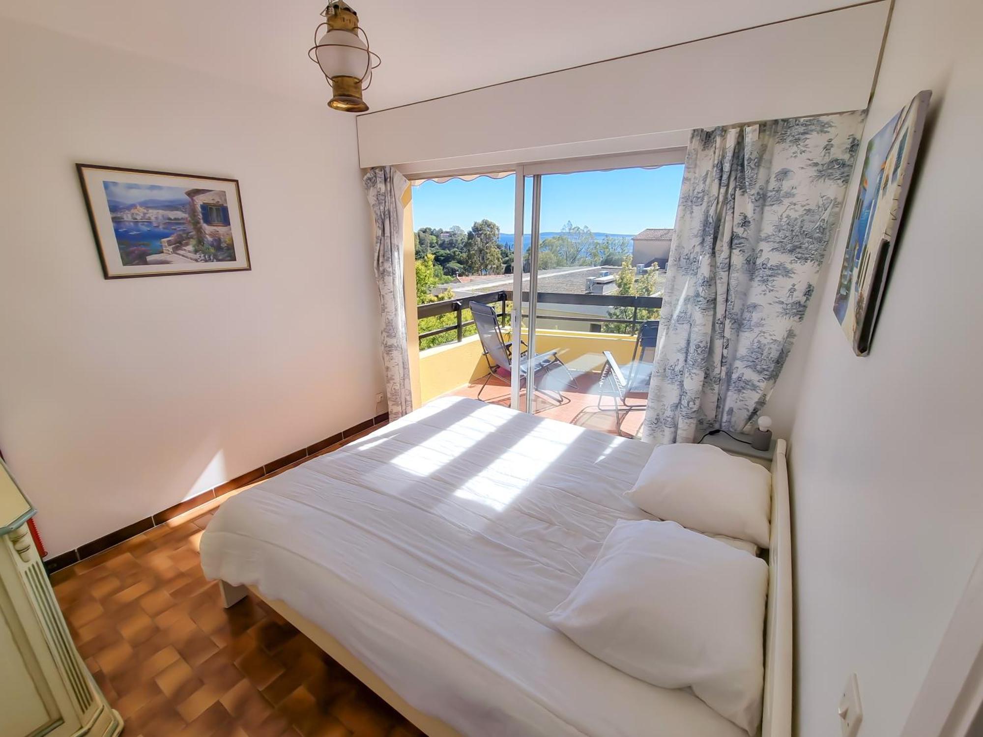 Les Marguerites - T2 Avec Clim Et Parking A La Fossette Appartement Le Lavandou